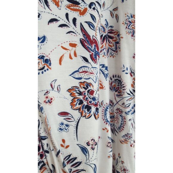 Finn & Grace Long Sleeve Tie Front Floral crisscross top, long-sleeved, Large - Picture 4 of 7